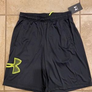 NWT Under Armour Black Athletic Shorts